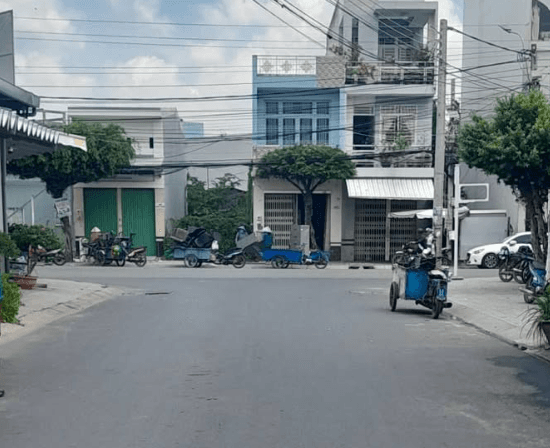 nền mặt tiền CHÂU THỊ TẾ GẦN ĐƯỜNG HÙNG VƯƠNG