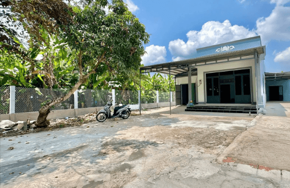 nhà gần chợ Minh Lương 600m nhà rộng rãi thoáng mát