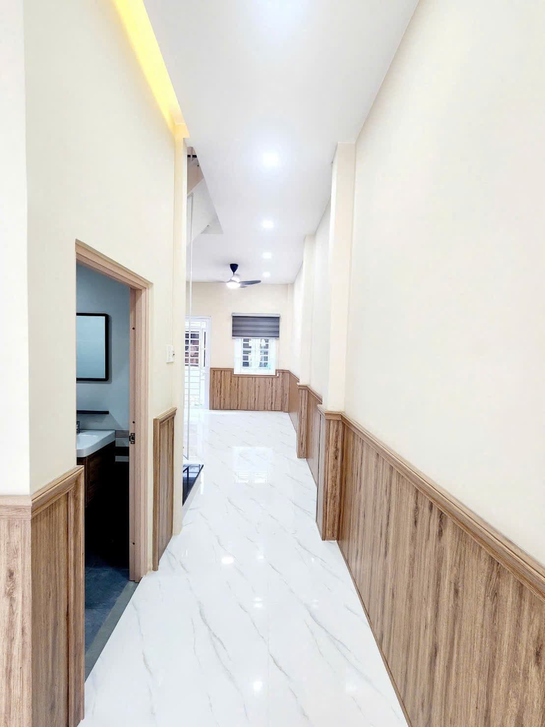 BÁN NHÀ 1 LẦU ĐẸP – TRUNG TÂM MỸ PHƯỚC, LONG XUYÊN 🪭 chỉ 2,xxx tỷ ( x nhỏ xinh )