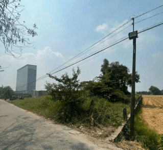 Bán đất mặt tiền đường vào kdc sua đủa ( cách đèn đỏ tà niên chỉ 300m)